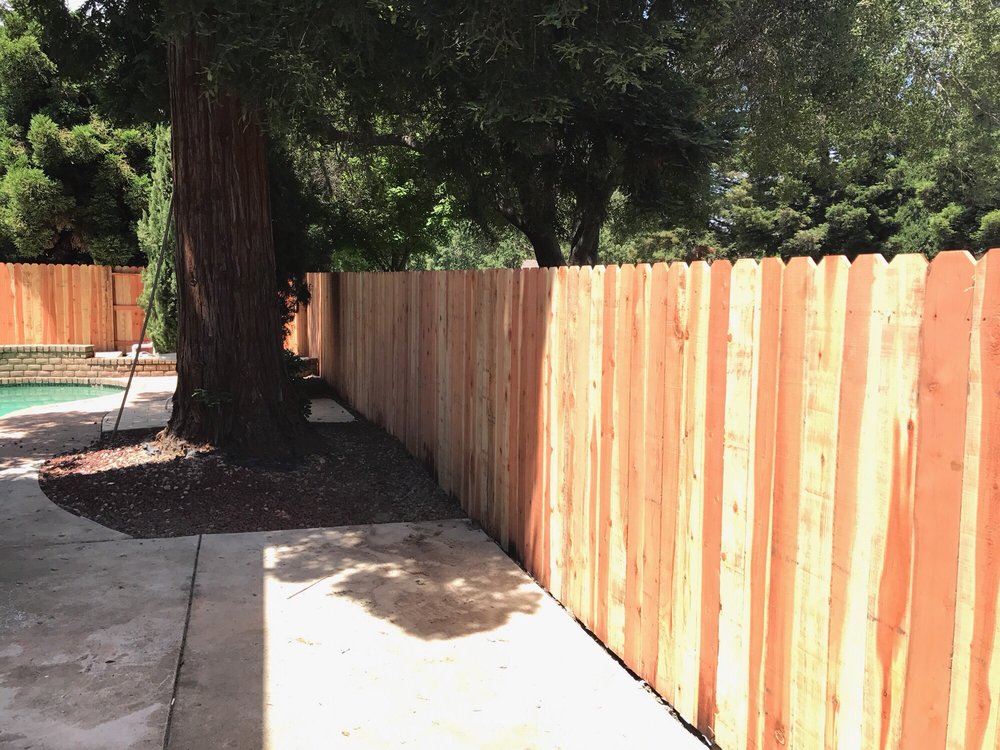 this image shows broomfield co douglas fir fencing denver